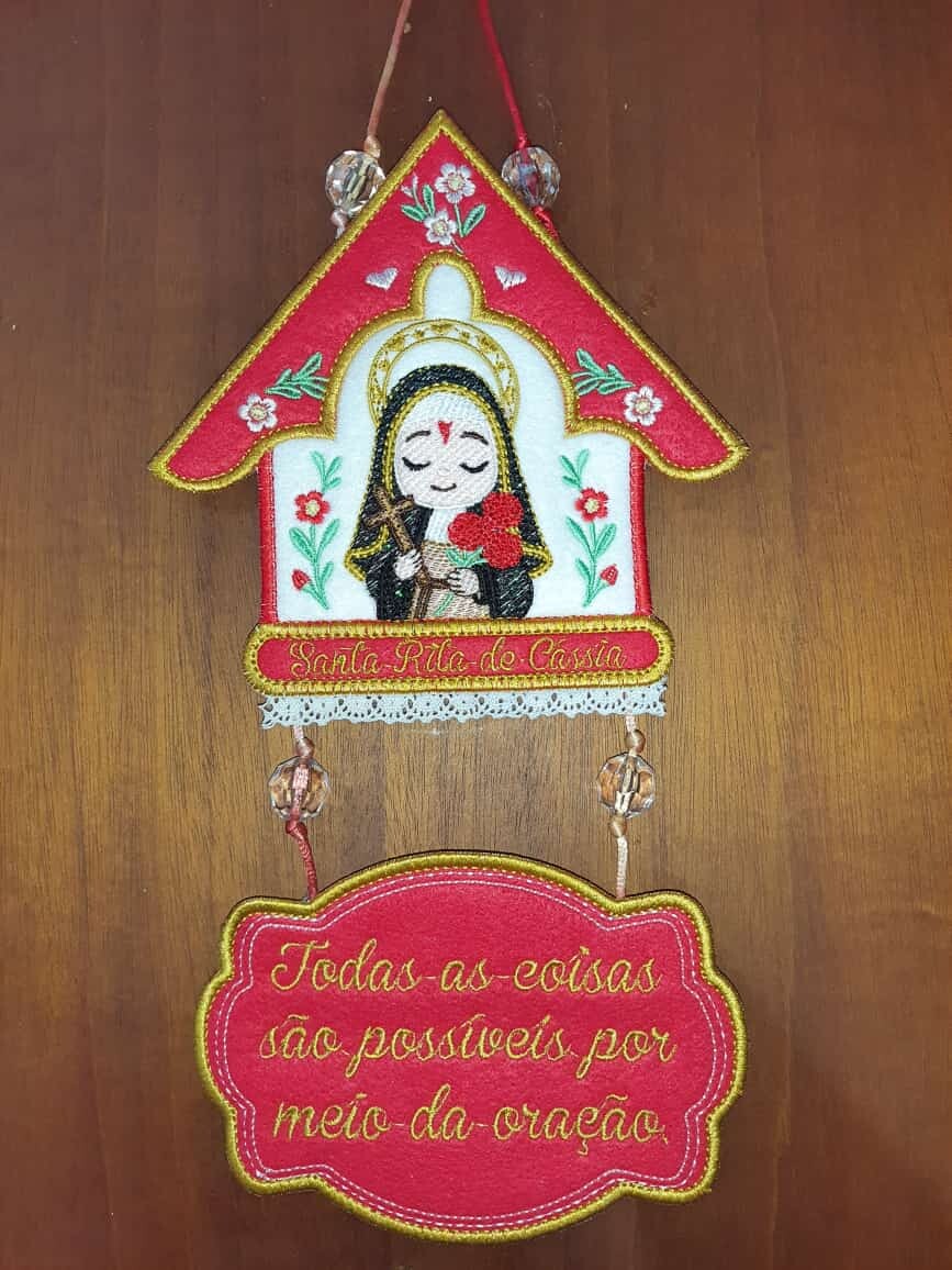 Adorno de Porta Bordado Santa Rita de Cássia