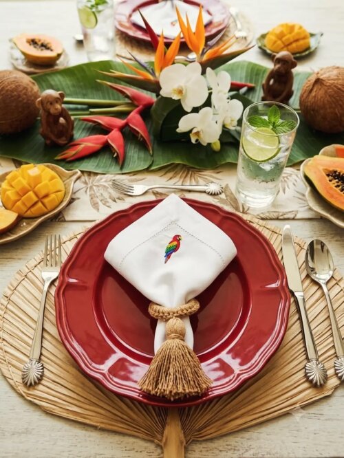 Kit Guardanapos de Tecido Bordados Temática Tropical 100% Algod?