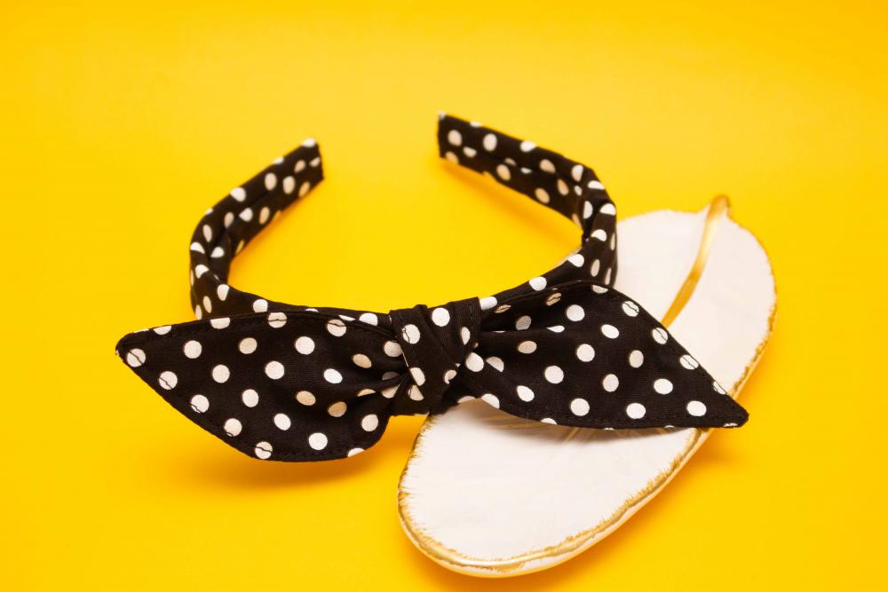 TIARA | TRICOLINE COM BOLINHAS LAÇO | PRETO BOLINHA BRANCA