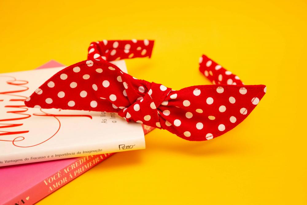TIARA | TRICOLINE COM BOLINHAS LAÇO | VERMELHO BOLINHA BRANCA