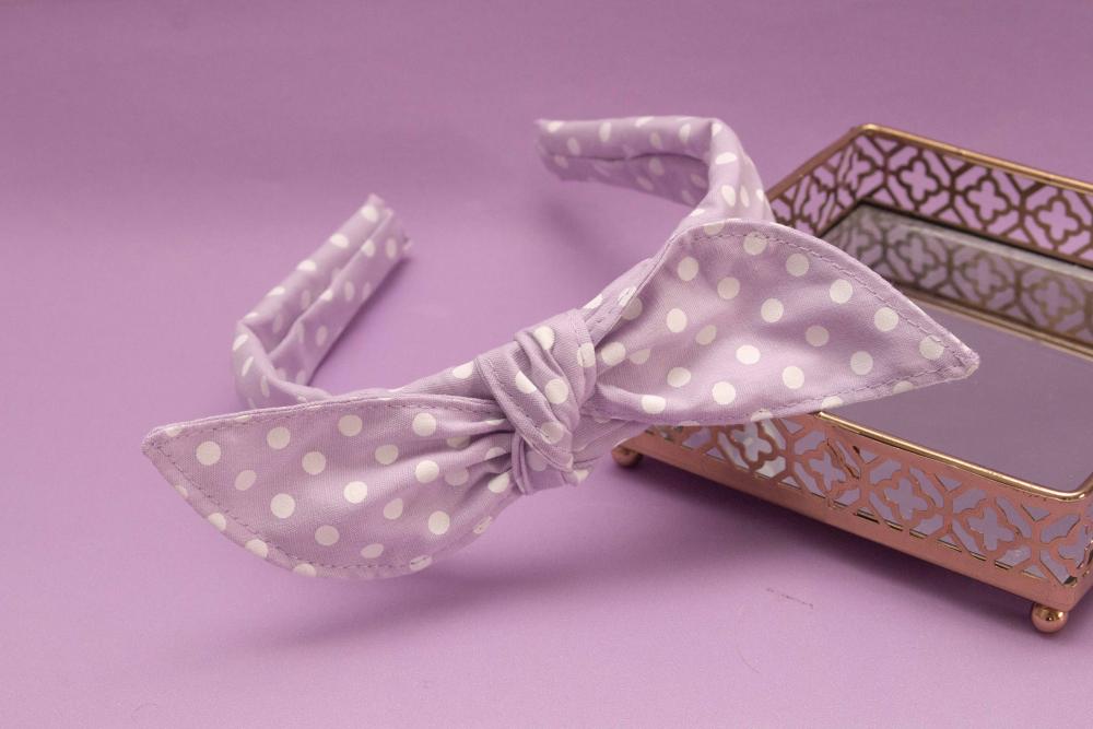TIARA | TRICOLINE COM BOLINHAS LAÇO | LILÁS BOLINHA BRANCA