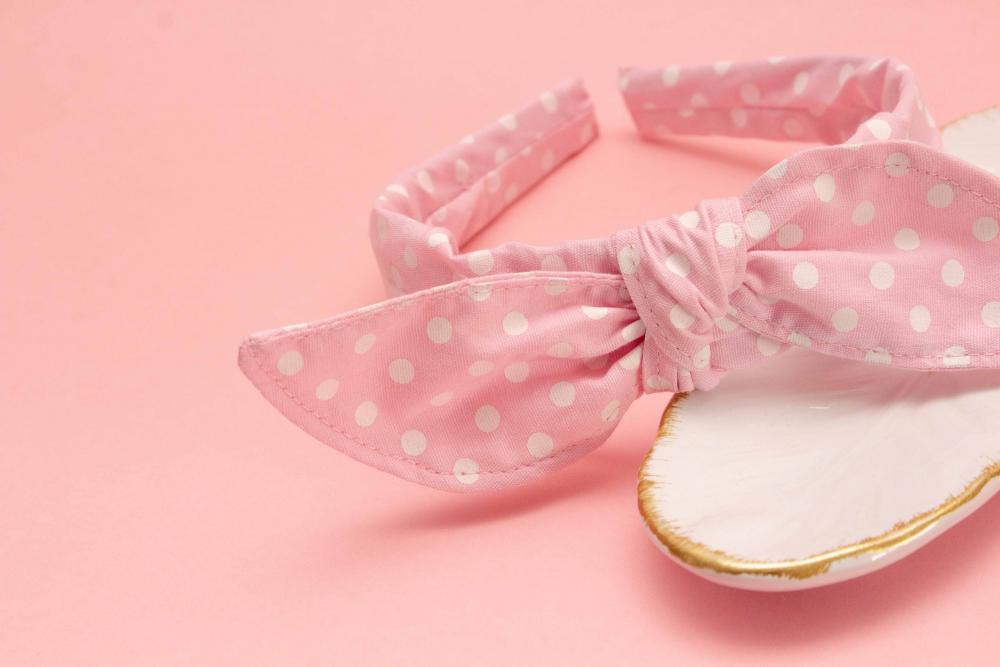 TIARA | TRICOLINE COM BOLINHAS LAÇO | ROSA CLARO BOLINHA BRANCA