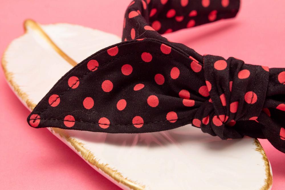 TIARA | TRICOLINE COM BOLINHAS LAÇO | PRETO BOLINHA ROSA