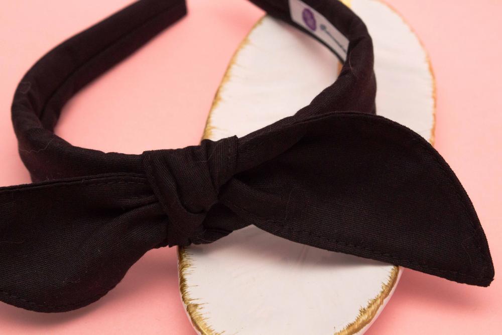 TIARA | TRICOLINE LISO LAÇO | PRETO