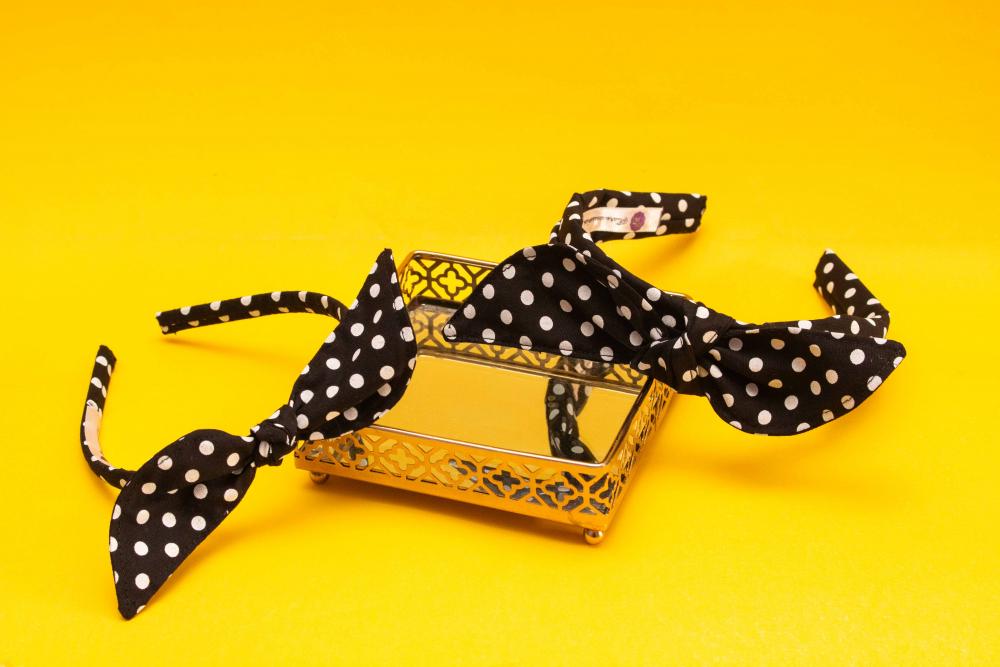 KIT MÃE E FILHA TRICOLINE LAÇO COM BOLINHA (2 TIARA) | PRETO