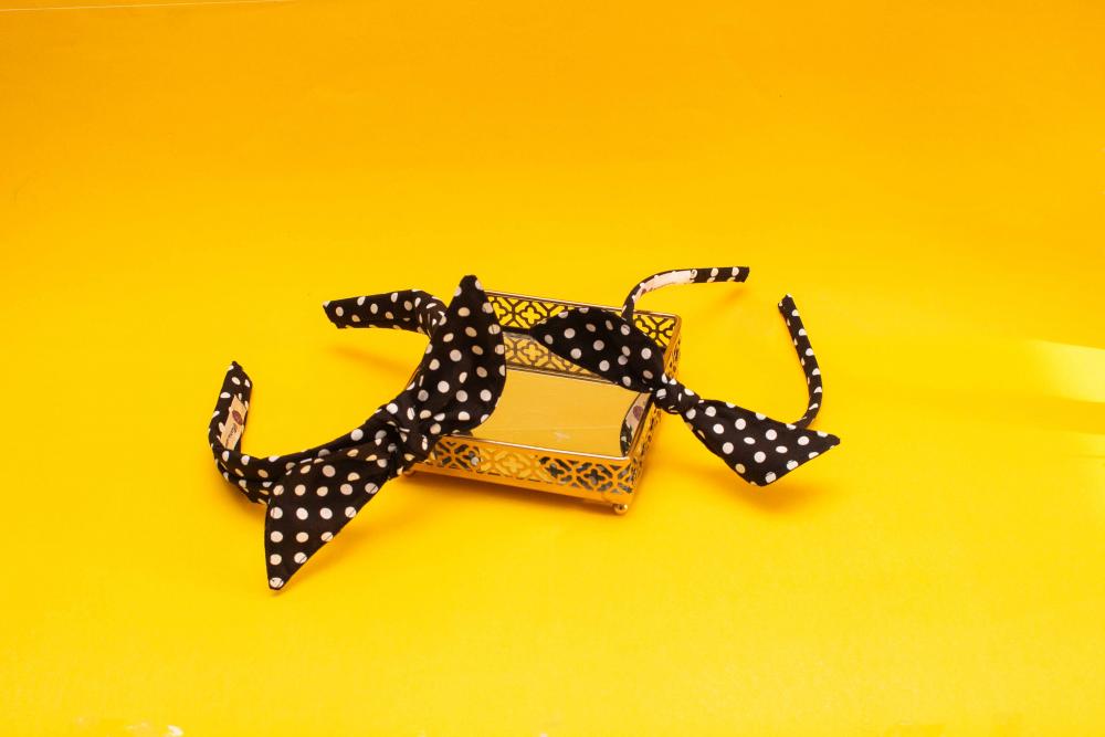 KIT MÃE E FILHA TRICOLINE LAÇO COM BOLINHA (2 TIARA) | PRETO