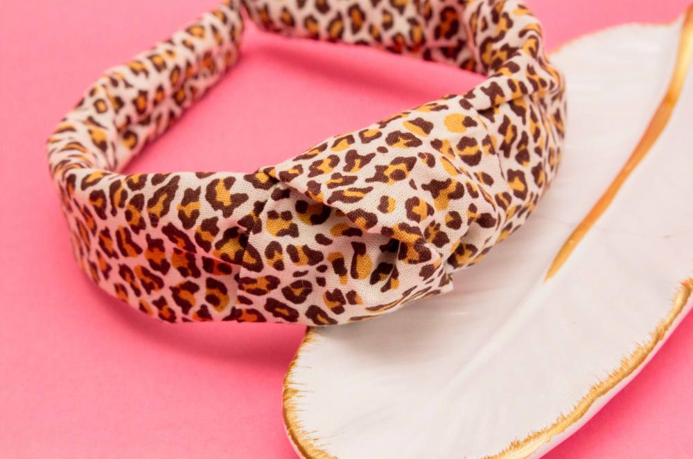 TIARA | TRICOLINE NÓ TURBANTE ESTAMPADO | ONÇA