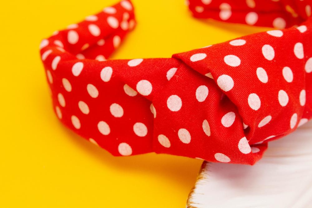 TIARA | TRICOLINE COM BOLINHA NÓ TURBANTE  | VERMELHA