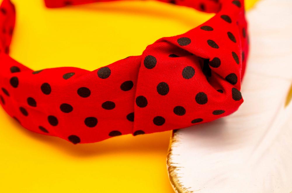 TIARA | TRICOLINE COM BOLINHA NÓ TURBANTE | VERMELHO BOLINHA PRE