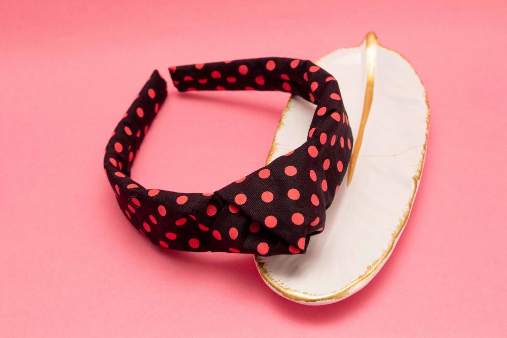 TIARA | TRICOLINE COM BOLINHA NÓ TURBANTE | PRETO BOLINHA ROSA