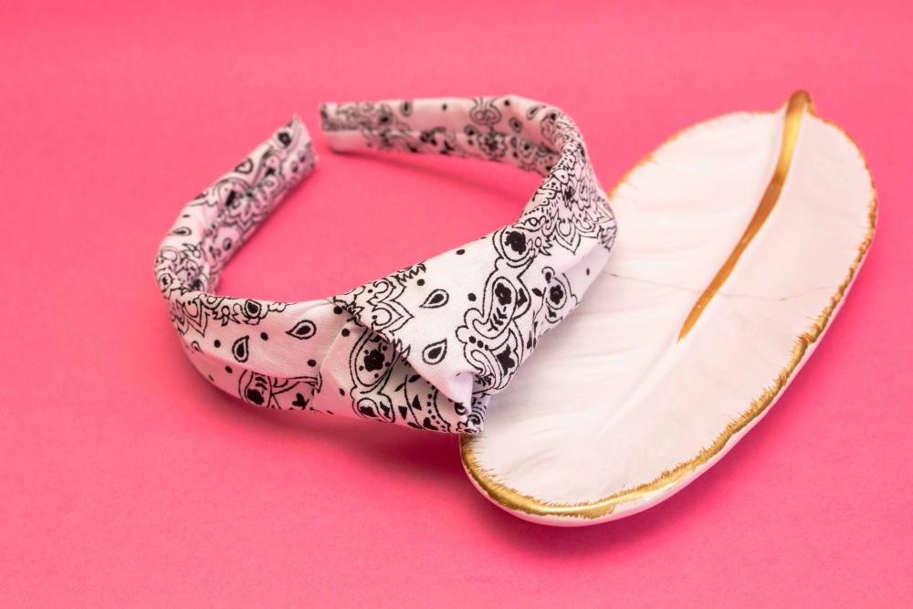 TIARA | TRICOLINE BANDANA NÓ TURBANTE | BRANCA