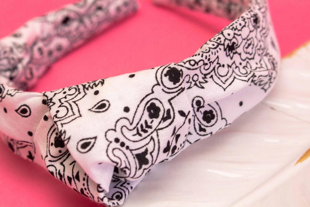 TIARA | TRICOLINE BANDANA NÓ TURBANTE | BRANCA