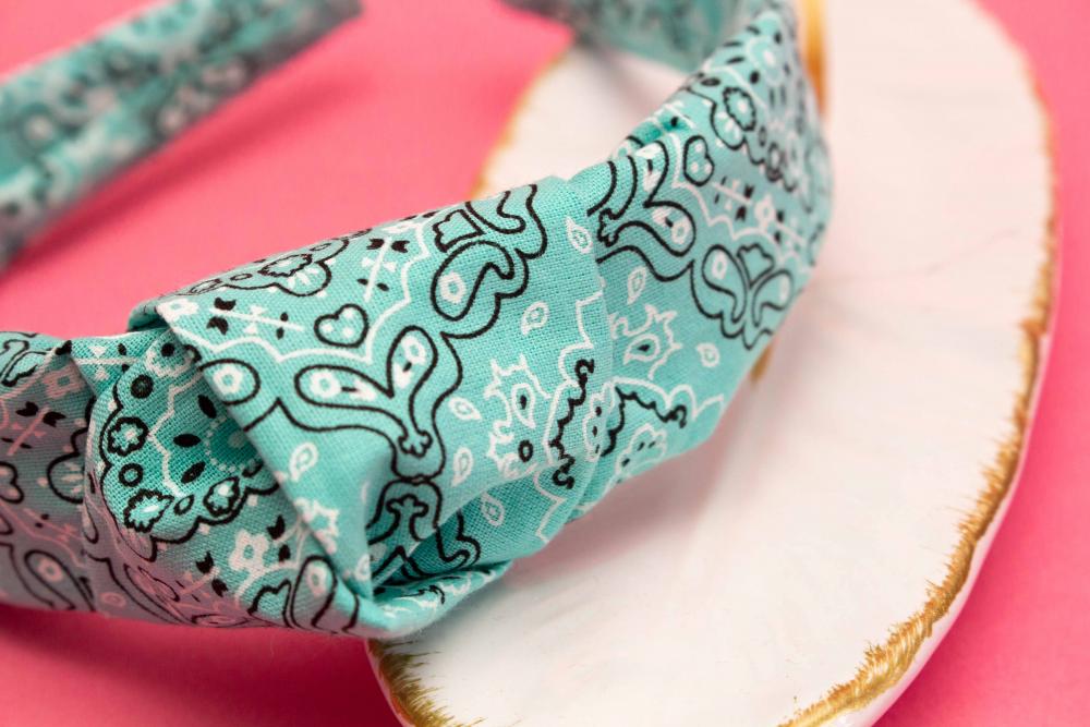 TIARA | TRICOLINE BANDANA NÓ TURBANTE | AZUL CLARO