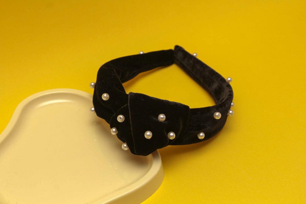 TIARA | NÓ TURBANTE VELUDO COM PEROLAS | PRETO