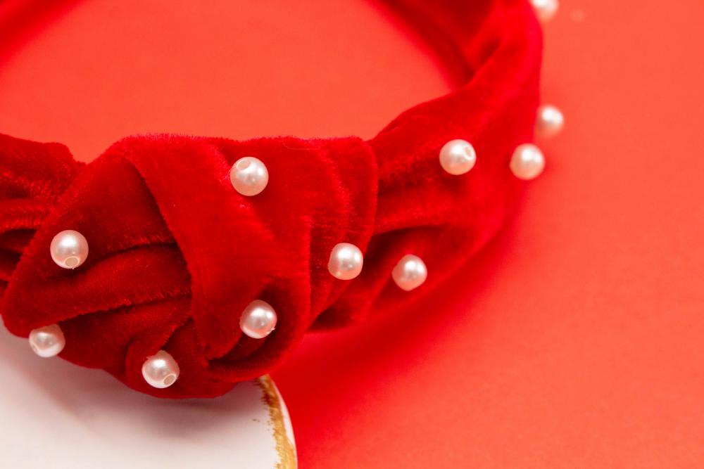 TIARA | NÓ TURBANTE VELUDO COM PEROLAS | VERMELHO