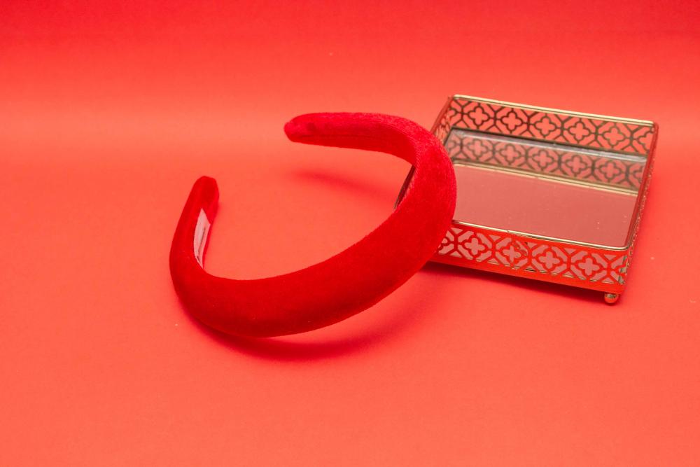 TIARA | CHEIA VELUDO | VERMELHO