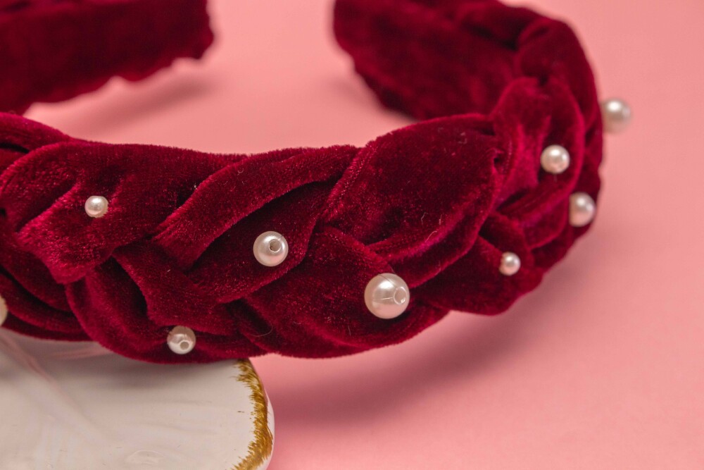 TIARA | TRANÇA ACHATADA VELUDO PEROLAS | MARSALA