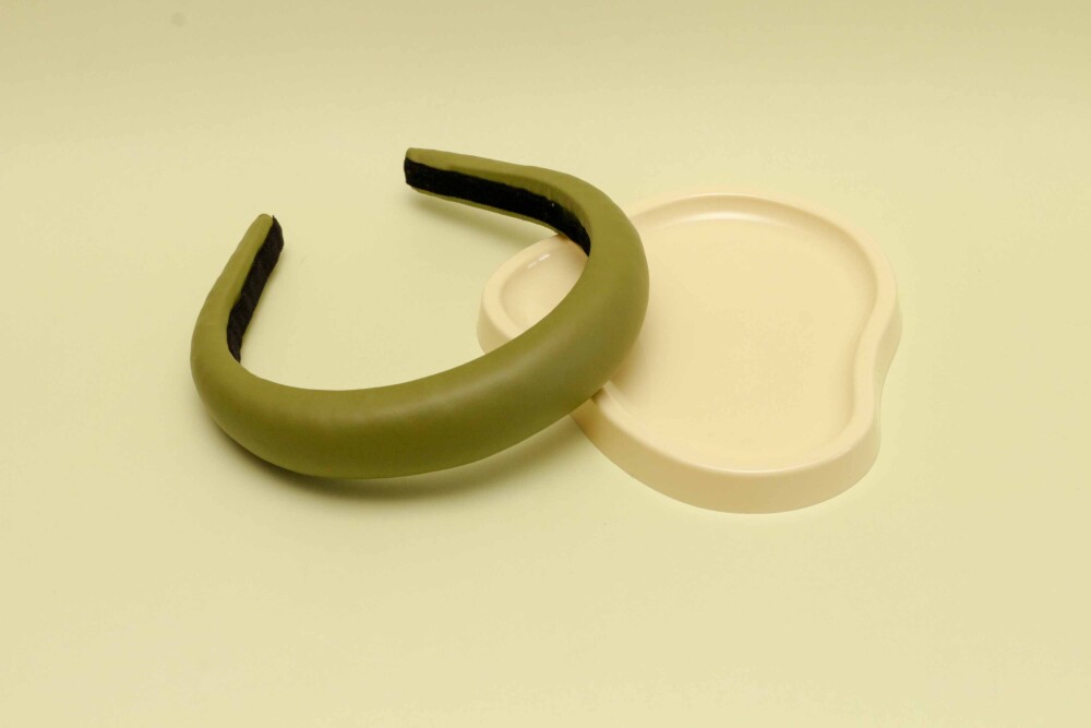 TIARA | CHEIA COURVIN | VERDE MILITAR