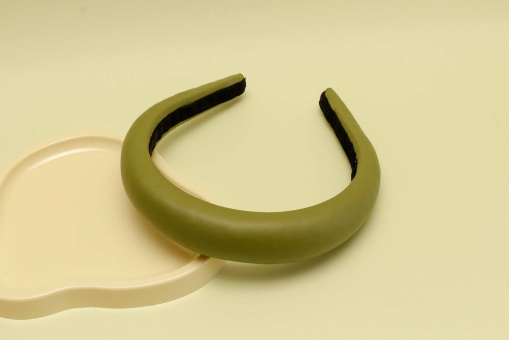 TIARA | CHEIA COURVIN | VERDE MILITAR