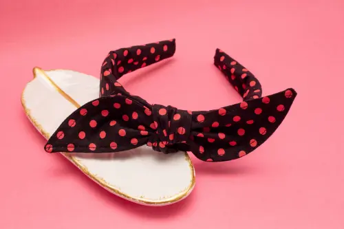 TIARA | TRICOLINE COM BOLINHAS LAÇO | PRETO BOLINHA ROSA