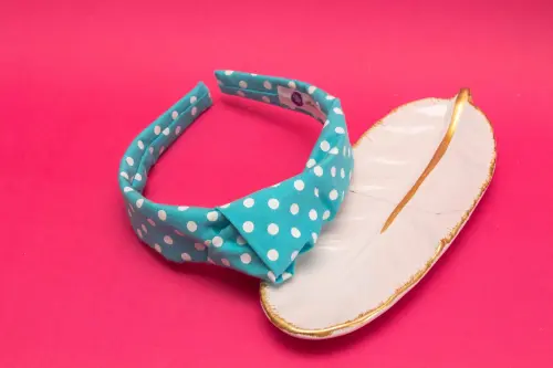 TIARA | TRICOLINE COM BOLINHA NÓ TURBANTE  | AZUL CLARO