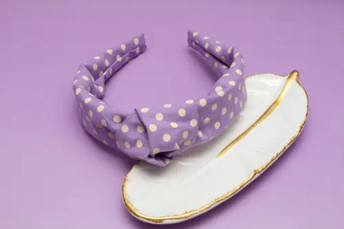 TIARA | TRICOLINE COM BOLINHA NÓ TURBANTE | LILÁS