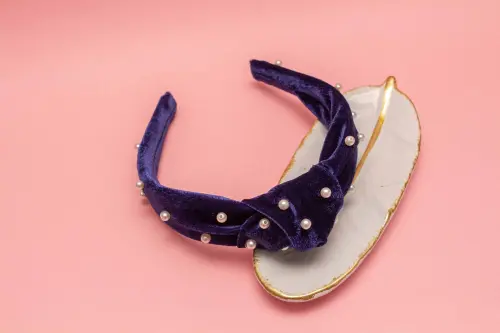 TIARA | NÓ TURBANTE VELUDO COM PEROLAS | AZUL MARINHO