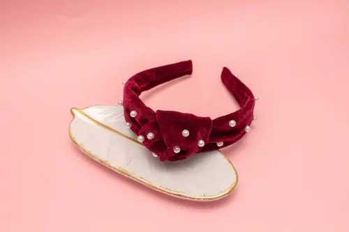 TIARA | NÓ TURBANTE VELUDO COM PEROLAS | MARSALA