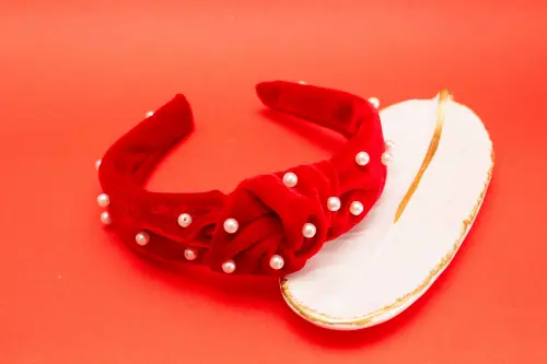 TIARA | NÓ TURBANTE VELUDO COM PEROLAS | VERMELHO