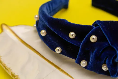 TIARA | NÓ TURBANTE VELUDO COM PEROLAS | AZUL DIA
