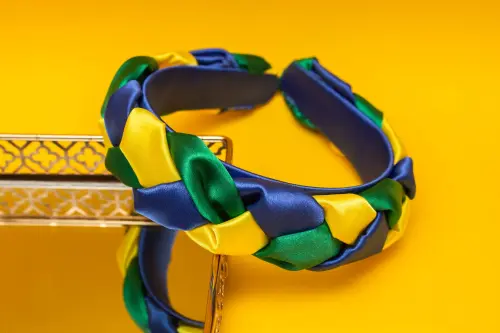 TIARA | TRANÇA ACHATADA CETIM | COPA DO MUNDO
