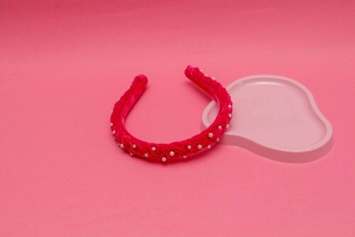 TIARA | TRANÇA ACHATADA VELUDO FINO COM PEROLAS | PINK
