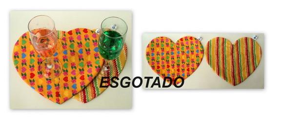 Mug Rug ou Tapete de Caneca Namorados
