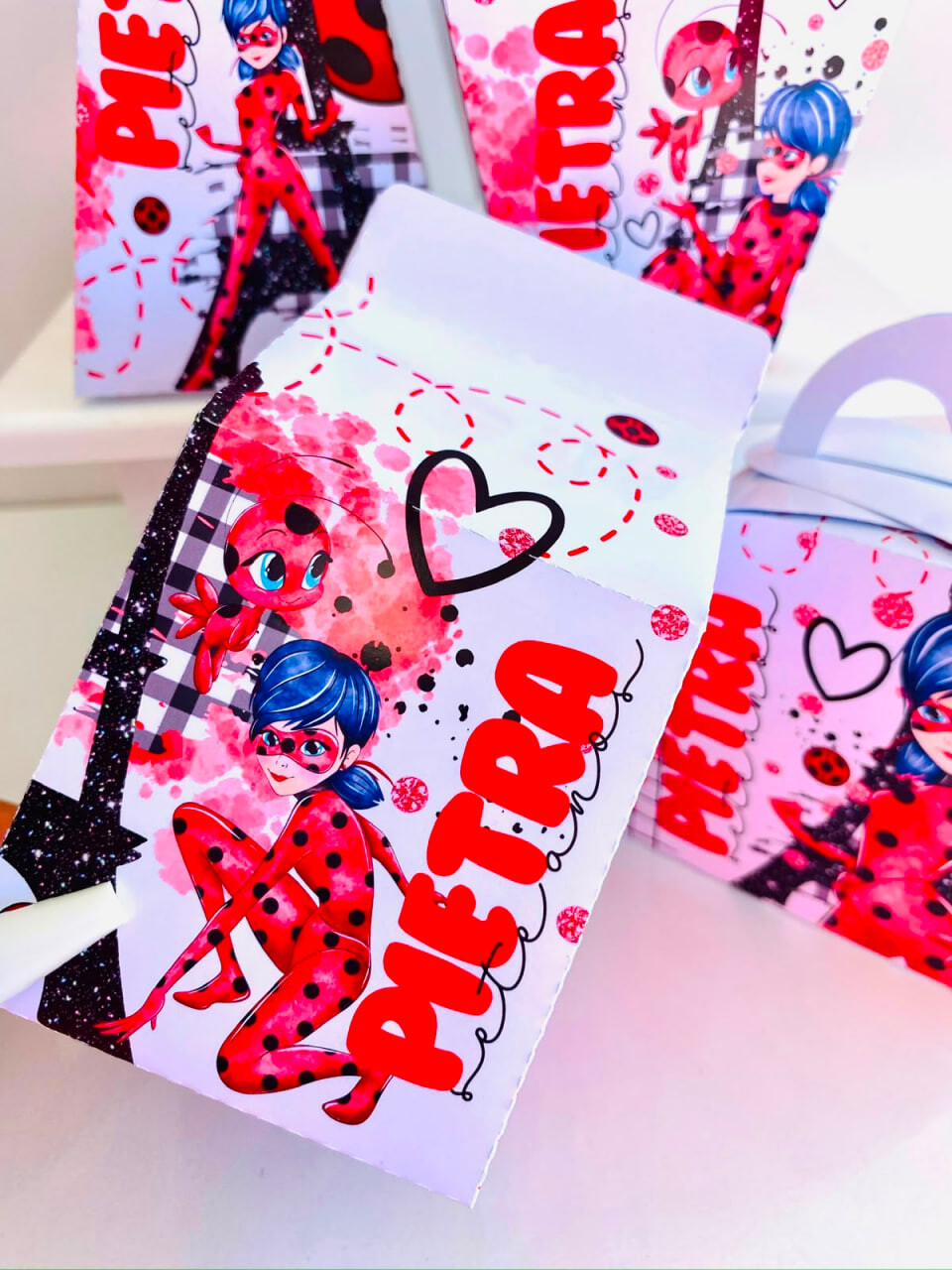 kit festa personalizado essencial