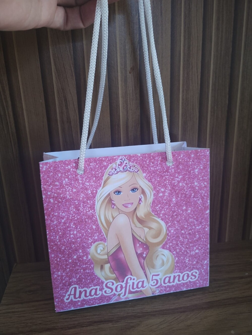 Sacolinha personalizada BARBIE para aniversários