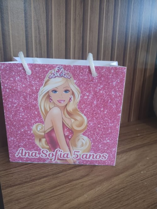 Sacolinha personalizada BARBIE para aniversários