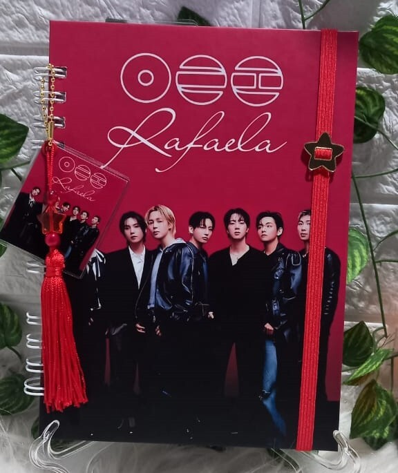 Caderno Fanmade Personalizado / Feito de Fã para Fã.