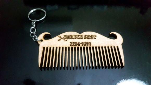 Chaveiro Personalizado Pente para Barbearia