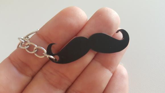 Chaveiro Acrílico Mini Mustache / Bigode Preto