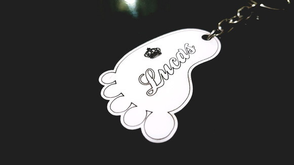 Chaveiro personalizado Pezinho MDF Branco