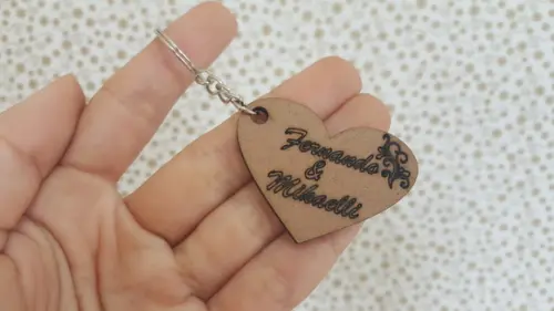 Chaveiro MDF de Coração Personalizado Casamento