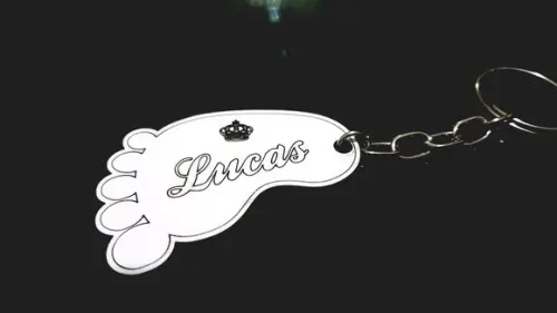 Chaveiro Nascimento Personalizado Pezinho mdf