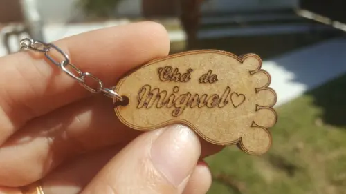 Chaveiro Pezinho para Chá de Bebê