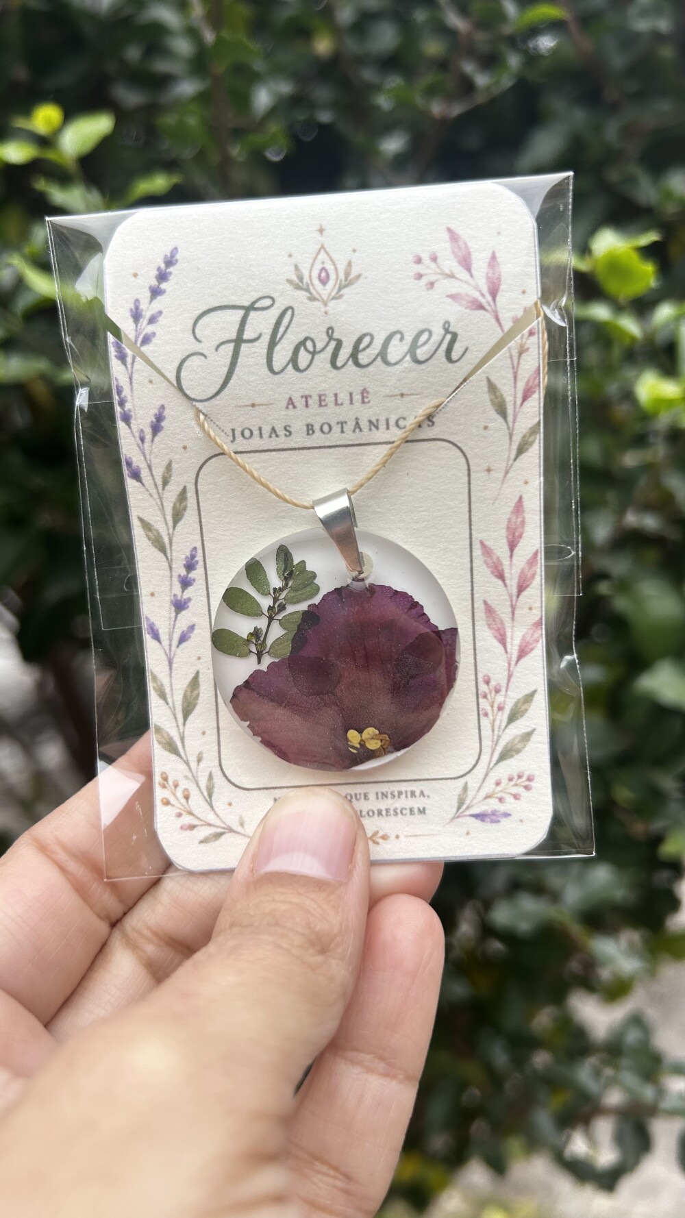 Colar Botânico violeta