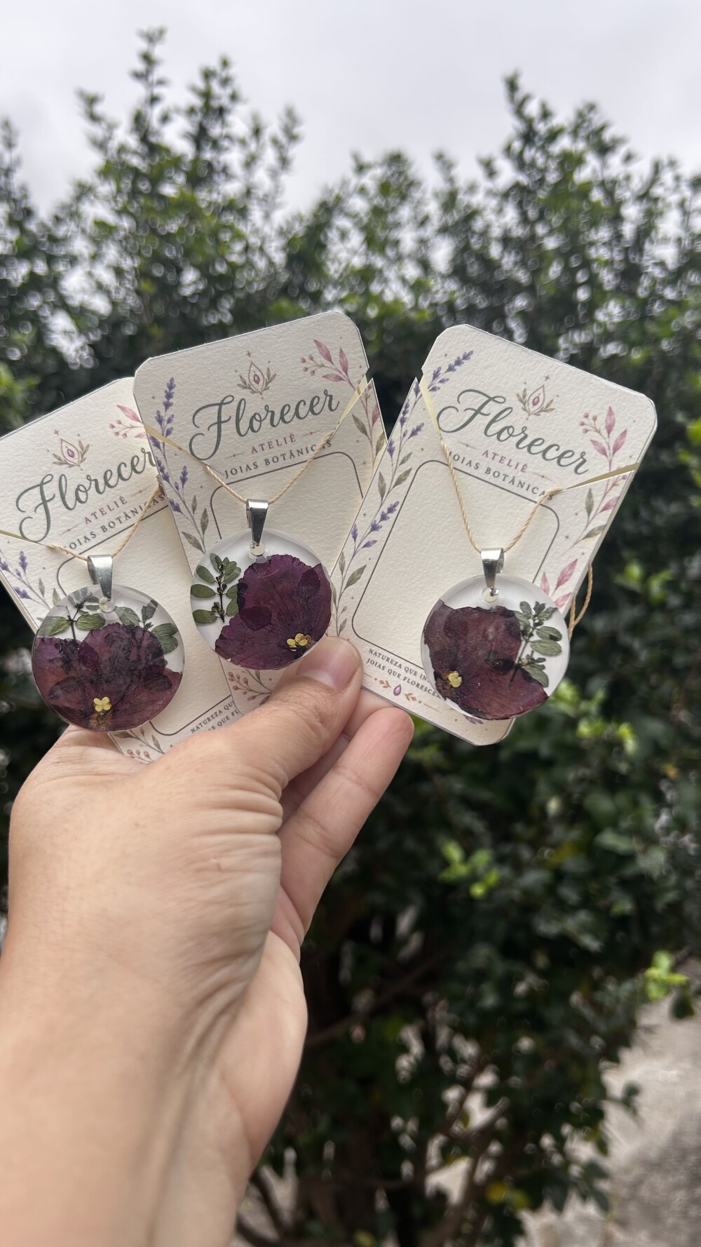 Colar Botânico violeta