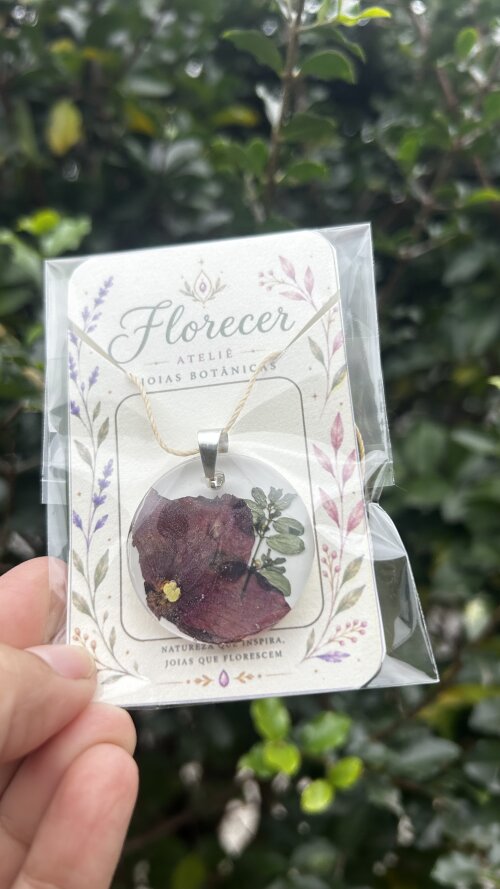 Colar Botânico violeta
