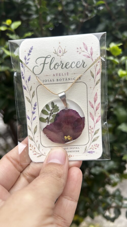 Colar Botânico violeta