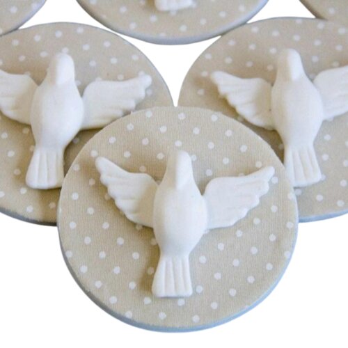 Lembrancinha de Batizado Espírito Santo Com Ímã Personalizado