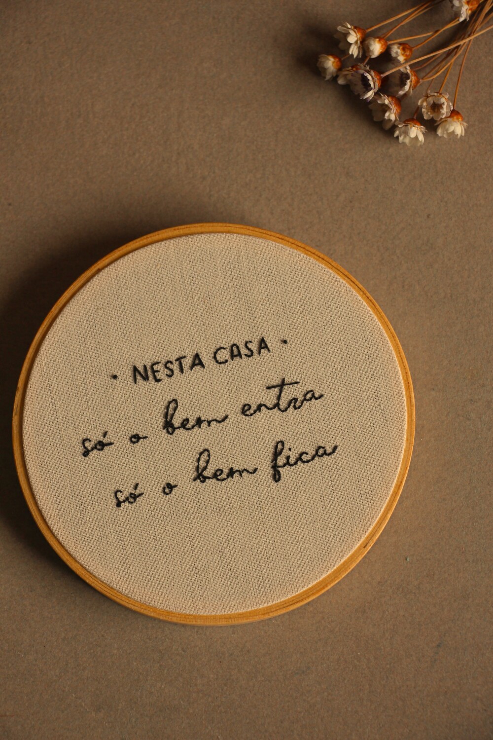 nesta casa só o bem entra, só o bem fica