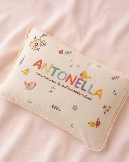 Almofada Antonella - bordada à mão